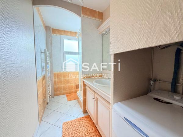 Appartement T3, au 3ème étage avec garage + cave