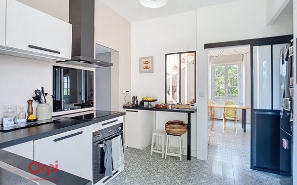 Maison à vendre    4 pièces • 92,38 m2 Nantes