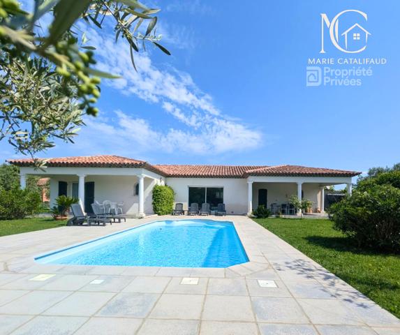 LE MUY - Villa de plain-pied avec piscine, terrain de 1 500 m² et double garage