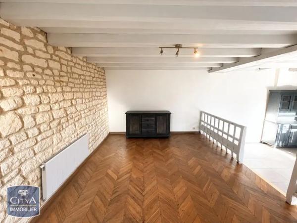 Maison à louer 4 pièces 123m² Marçay (37500)