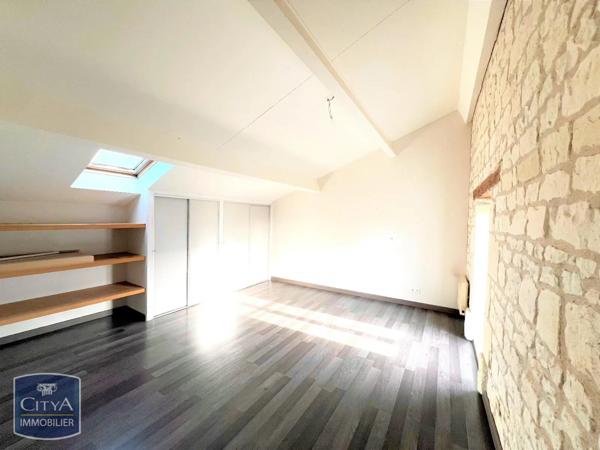 Maison à louer 4 pièces 123m² Marçay (37500)