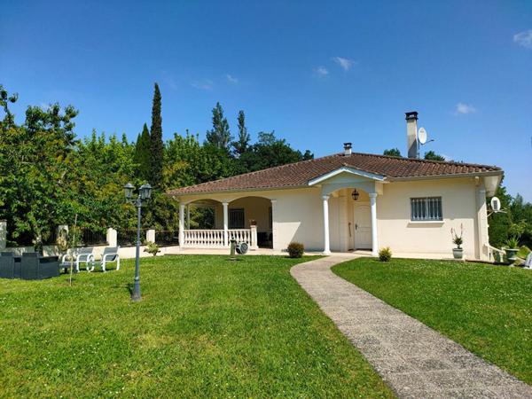 MAISON 170 m² - 6 PIECES - GARAGE 215 m² - TERRAIN CONSTRUCTIBLE  1910 m²