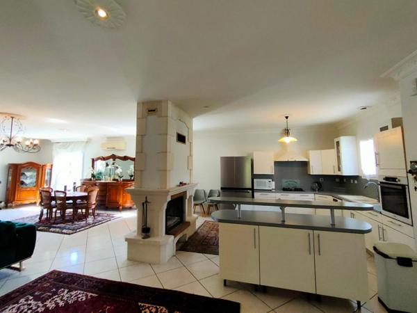 MAISON 170 m² - 6 PIECES - GARAGE 215 m² - TERRAIN CONSTRUCTIBLE  1910 m²