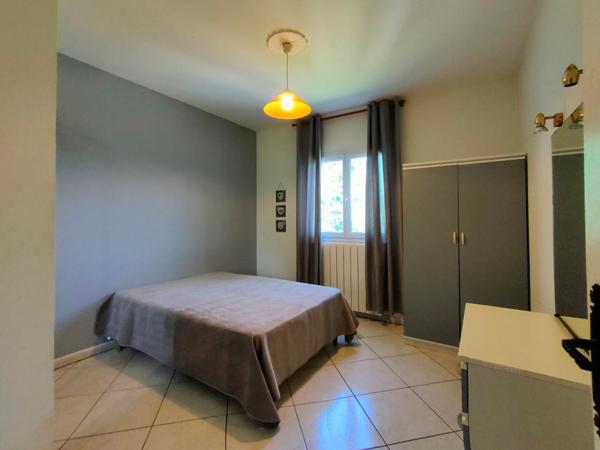 MAISON 170 m² - 6 PIECES - GARAGE 215 m² - TERRAIN CONSTRUCTIBLE  1910 m²