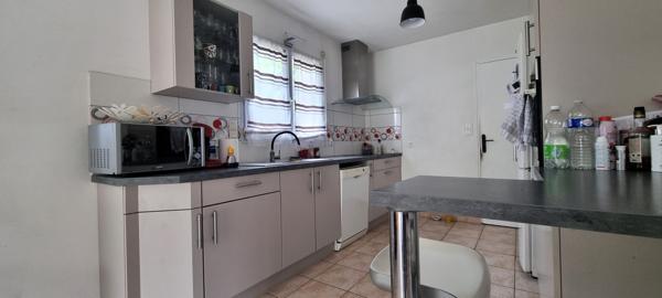 Cintré (35310) Belle maison de type 6 pièces au calme