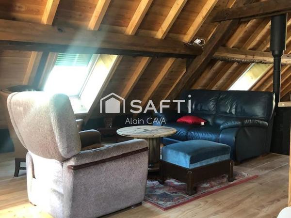 Ancienne ferme entièrement rénové de 160m² avec garage, dépendances, sur 2340m² de terrain