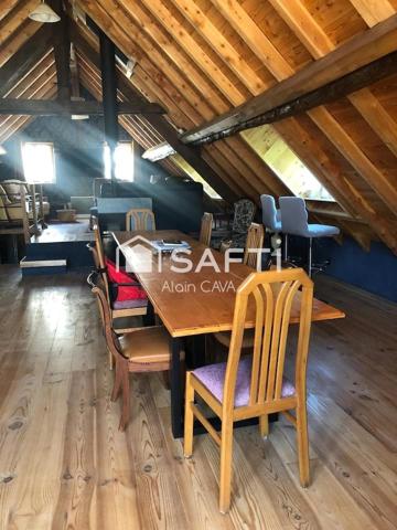 Ancienne ferme entièrement rénové de 160m² avec garage, dépendances, sur 2340m² de terrain