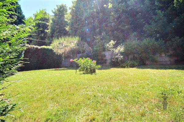 Vente Maison 8 pièces 170 m2 à Ormesson-sur-Marne