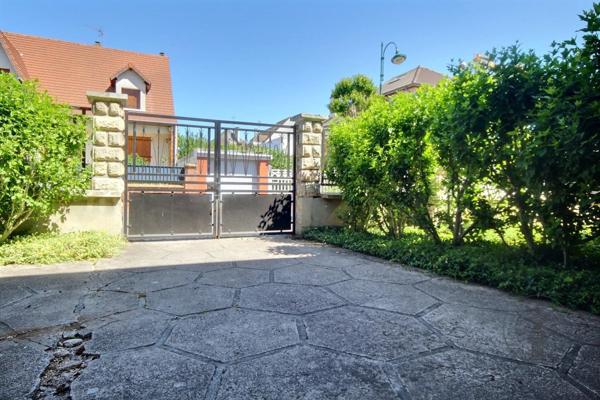 Vente Maison 8 pièces 170 m2 à Ormesson-sur-Marne