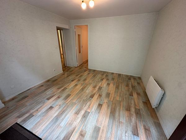 Appartement Remalard 2 pièce(s) 43 m2