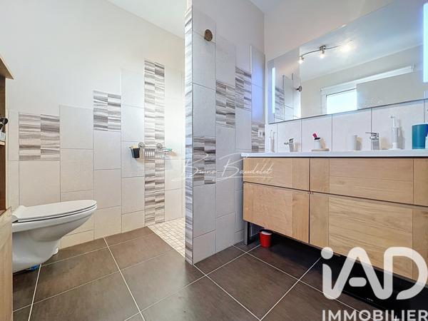 Maison à vendre 4 pièces 122 m² Créon