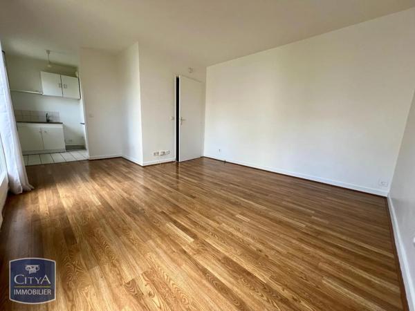 Appartement à louer 1 pièce 26.77m² Chaville (92370)