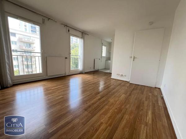 Appartement à louer 1 pièce 26.77m² Chaville (92370)