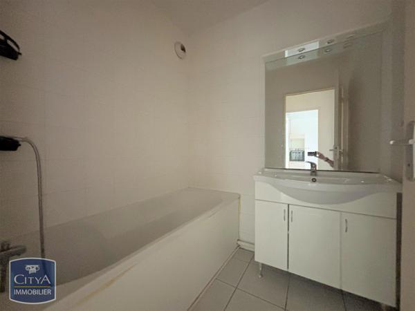 Appartement à vendre 2 pièces 52.7m² Saint-Étienne (42000)