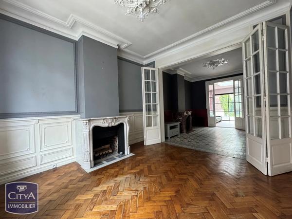 Maison à vendre 5 pièces 206.8m² Arras (62000)