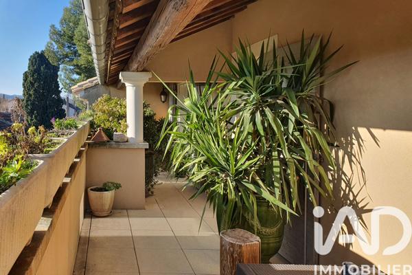 Maison à vendre 7 pièces 160 m² Saint-Rémy-de-Provence