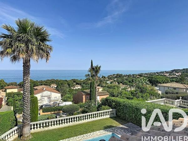 Maison à vendre 9 pièces 209 m² Roquebrune-sur-Argens