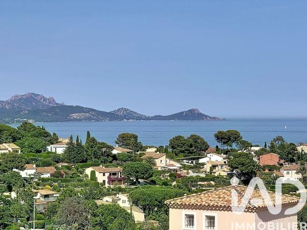 Maison à vendre 9 pièces 209 m² Roquebrune-sur-Argens