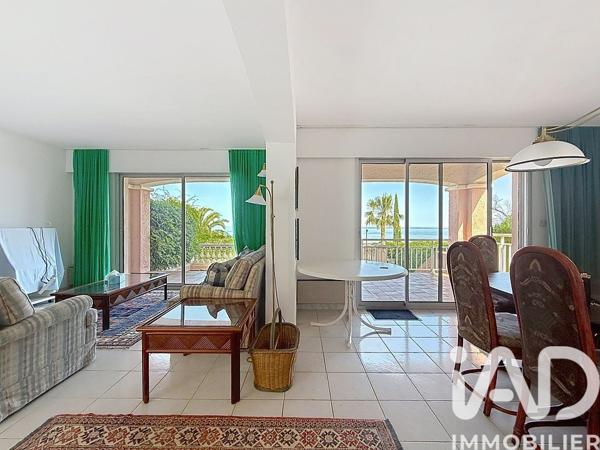 Maison à vendre 9 pièces 209 m² Roquebrune-sur-Argens