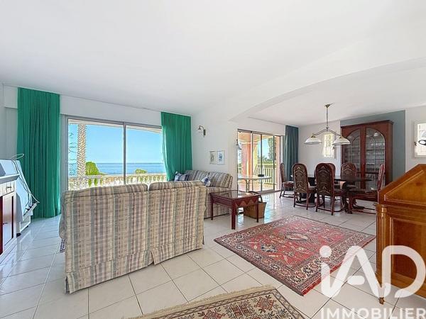 Maison à vendre 9 pièces 209 m² Roquebrune-sur-Argens