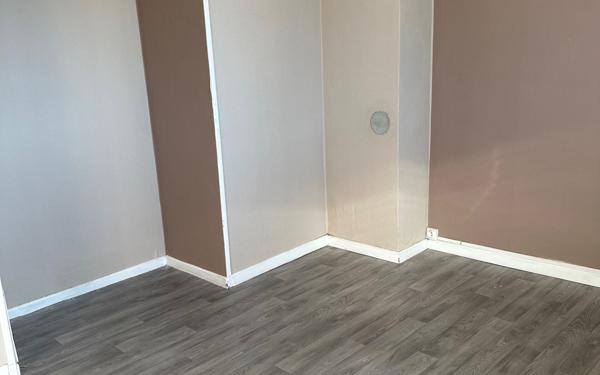 Maison à vendre    4 pièces •  Reims