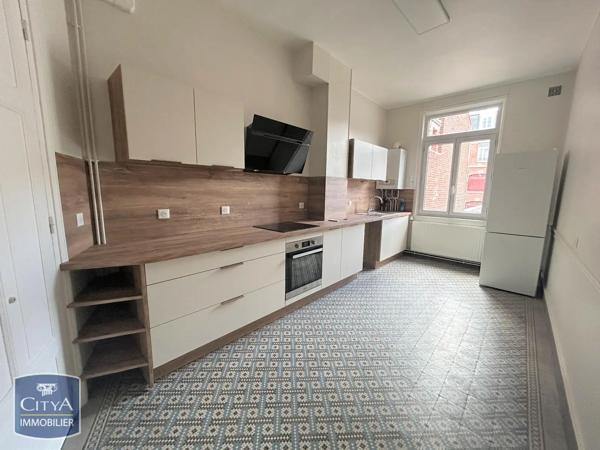 Appartement à louer 3 pièces 87.3m² Saint-Quentin (02100)