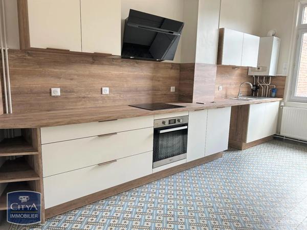 Appartement à louer 3 pièces 87.3m² Saint-Quentin (02100)