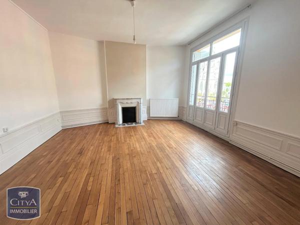 Appartement à louer 3 pièces 87.3m² Saint-Quentin (02100)
