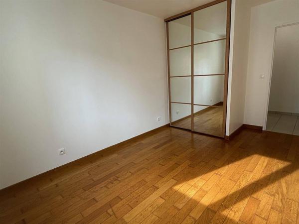 Appartement Pontault Combault 3 pièce(s) 66 m2