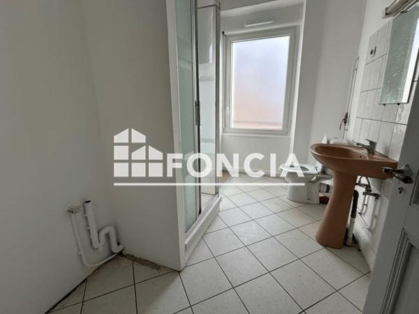 Location Appartement 2 pièces 56.5 m² - 26 RUE DU BOUCLIER Mulhouse 68100