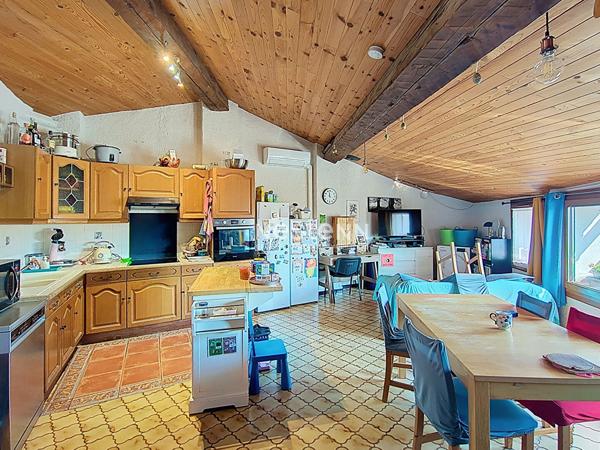 Maison de village 99 m² ,Ortaffa , Garage, Climatisation, Proche plages