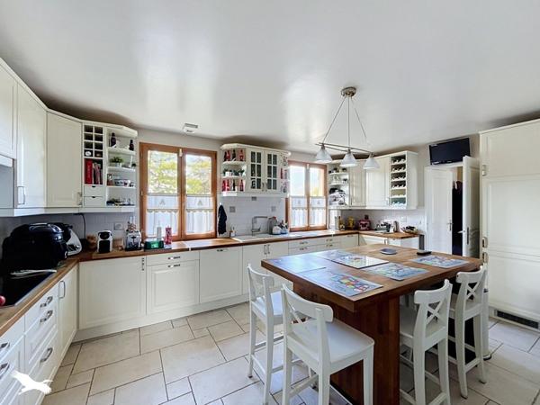 Maison à vendre 549 000 € Mériel 5 p 134 m² DPE D