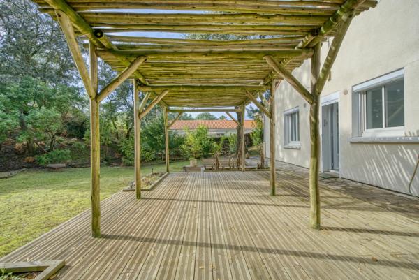 Maison 5 pièces - 120 m² Exclusivité efficity