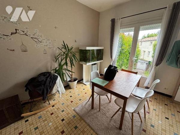 A vendre, Gironde, proche Bordeaux, EYSINES secteur Le Vigean, sur un terrain de 228 m², maison...