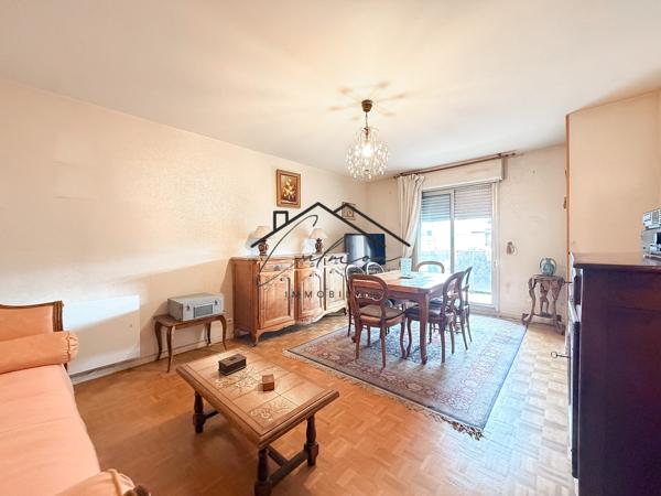 Appartement
         3 pièces
        - 68 m² 210 000 € *