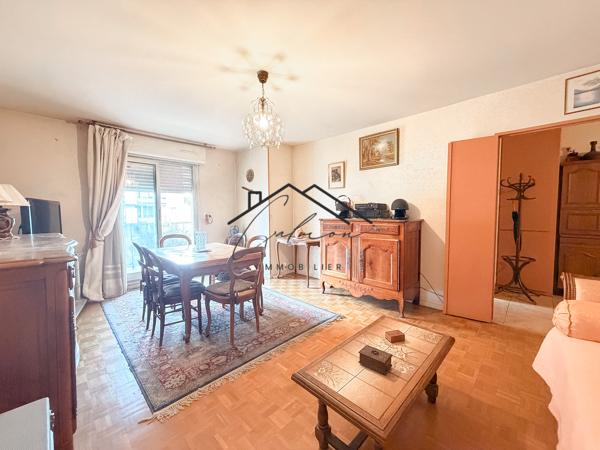 Appartement
         3 pièces
        - 68 m² 210 000 € *