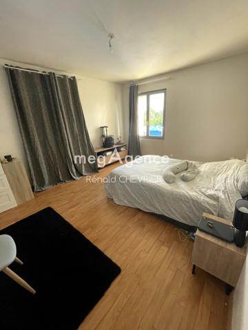 Maison à CHALLANS, 85300 - 5 pièces 106m²