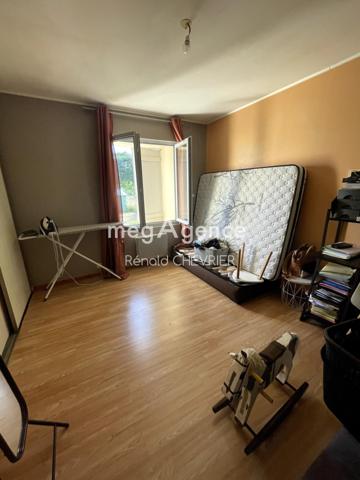 Maison à CHALLANS, 85300 - 5 pièces 106m²