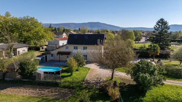 Vente Maison 7 pièces 170 m2 à Morestel