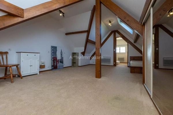 Vente Maison 7 pièces 170 m2 à Morestel