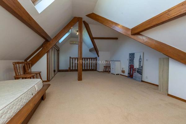 Vente Maison 7 pièces 170 m2 à Morestel