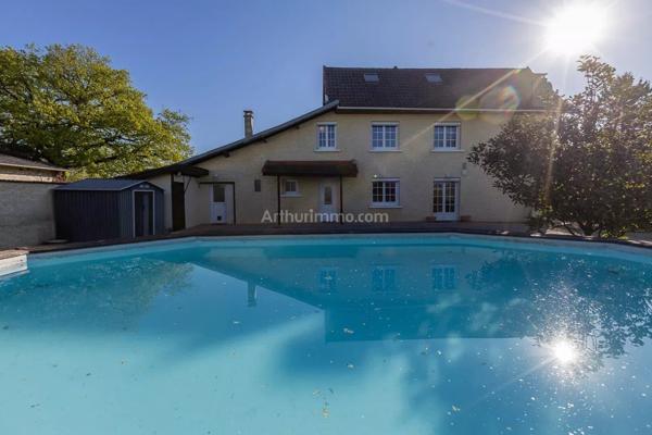 Vente Maison 7 pièces 170 m2 à Morestel