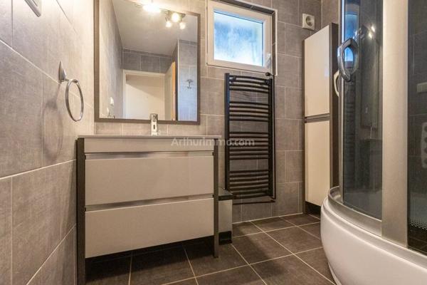 Vente Maison 7 pièces 170 m2 à Morestel