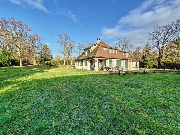 Maison Lamorlaye 6 pièce(s) 220 m2