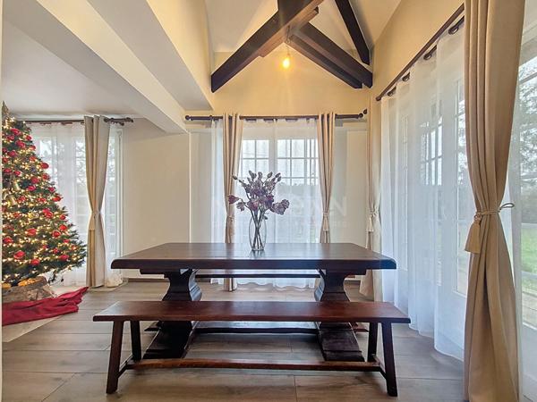 Maison Lamorlaye 6 pièce(s) 220 m2