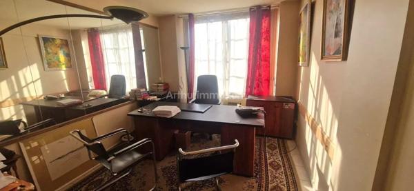 Vente Bureau 4 pièces 78 m2 à Draguignan