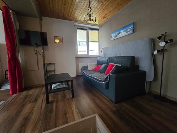 Appartement 2-3 pièces proche embarcadère avec parking
