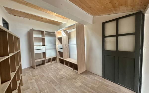 Maison à vendre    3 pièces •  Marsillargues