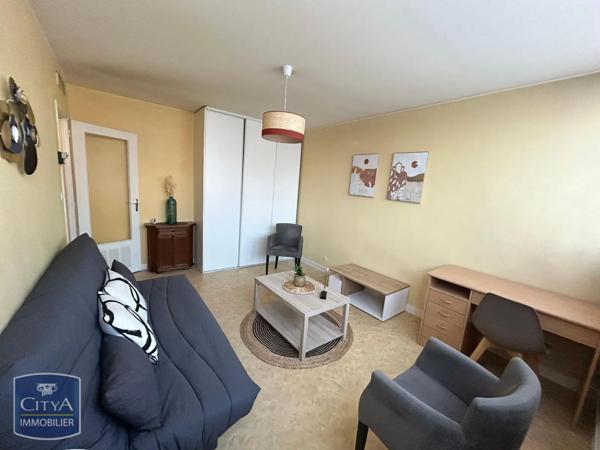 Appartement à louer 1 pièce 27.5m²