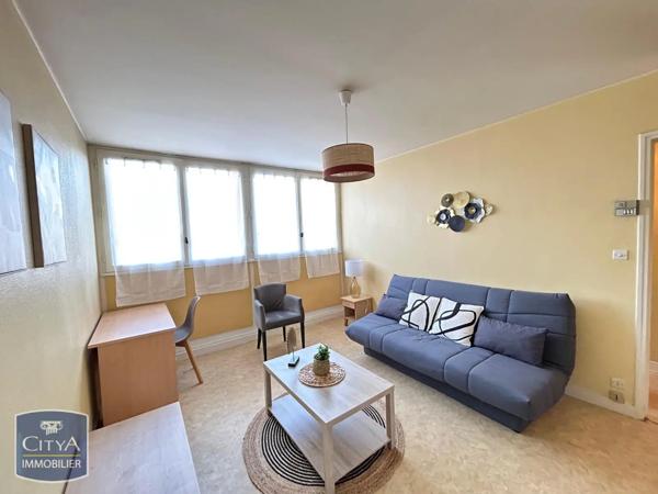 Appartement à louer 1 pièce 27.5m²